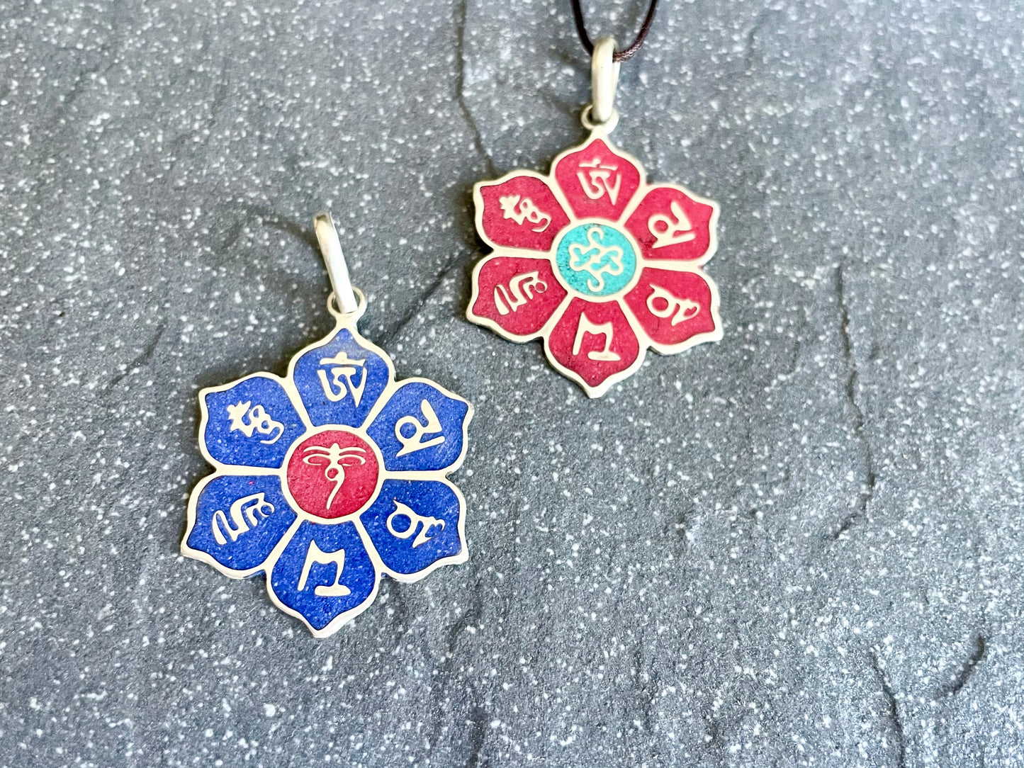 Lotus Mani Pendant