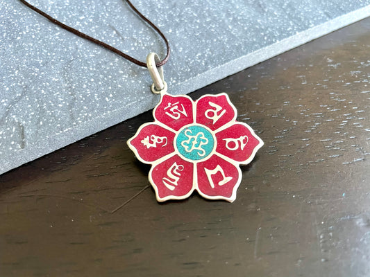 Lotus Mani Pendant