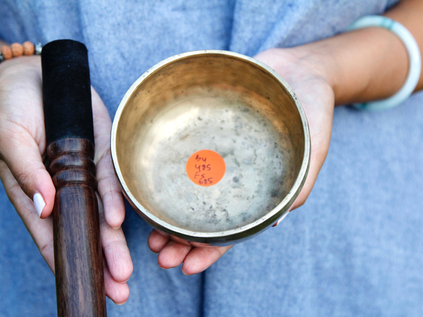 Small Old 'Tara' Singing Bowl - Base Note B4 (485 Hz)