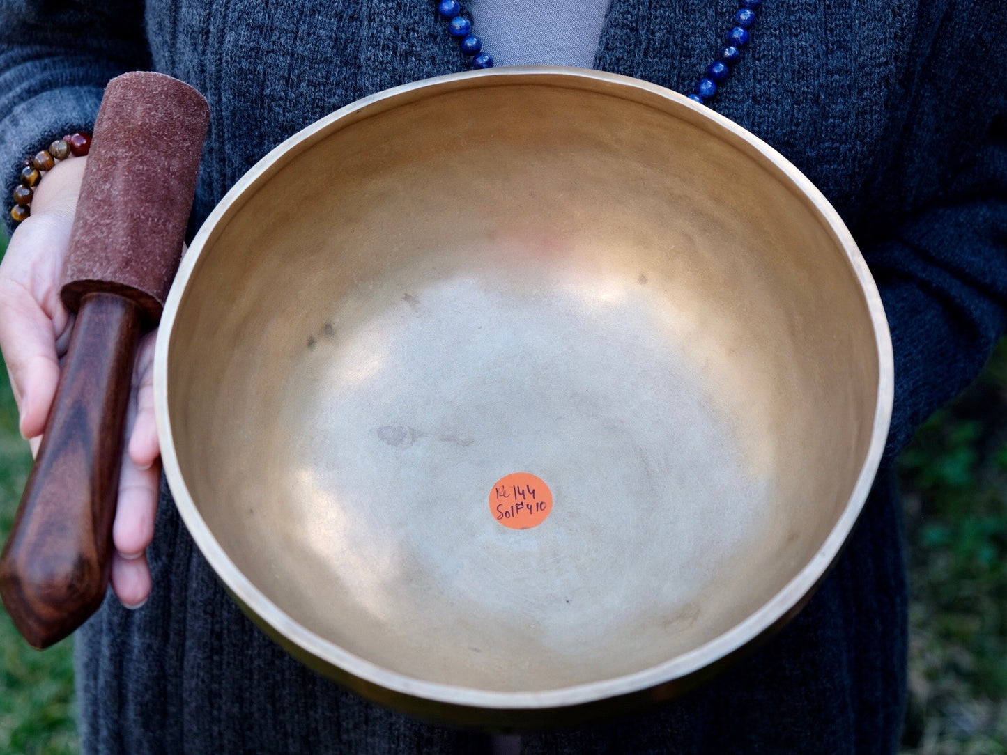 24 cms Contemporary Flow Singing Bowl - Base Note D 144 Hz