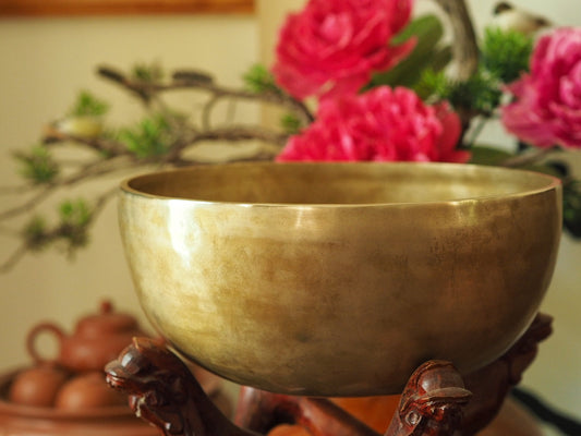 Singing Bowls in a Customer's Home