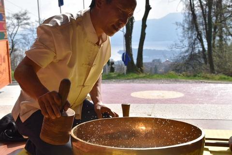 How to Play Your Singing Bowl: Various Techniques