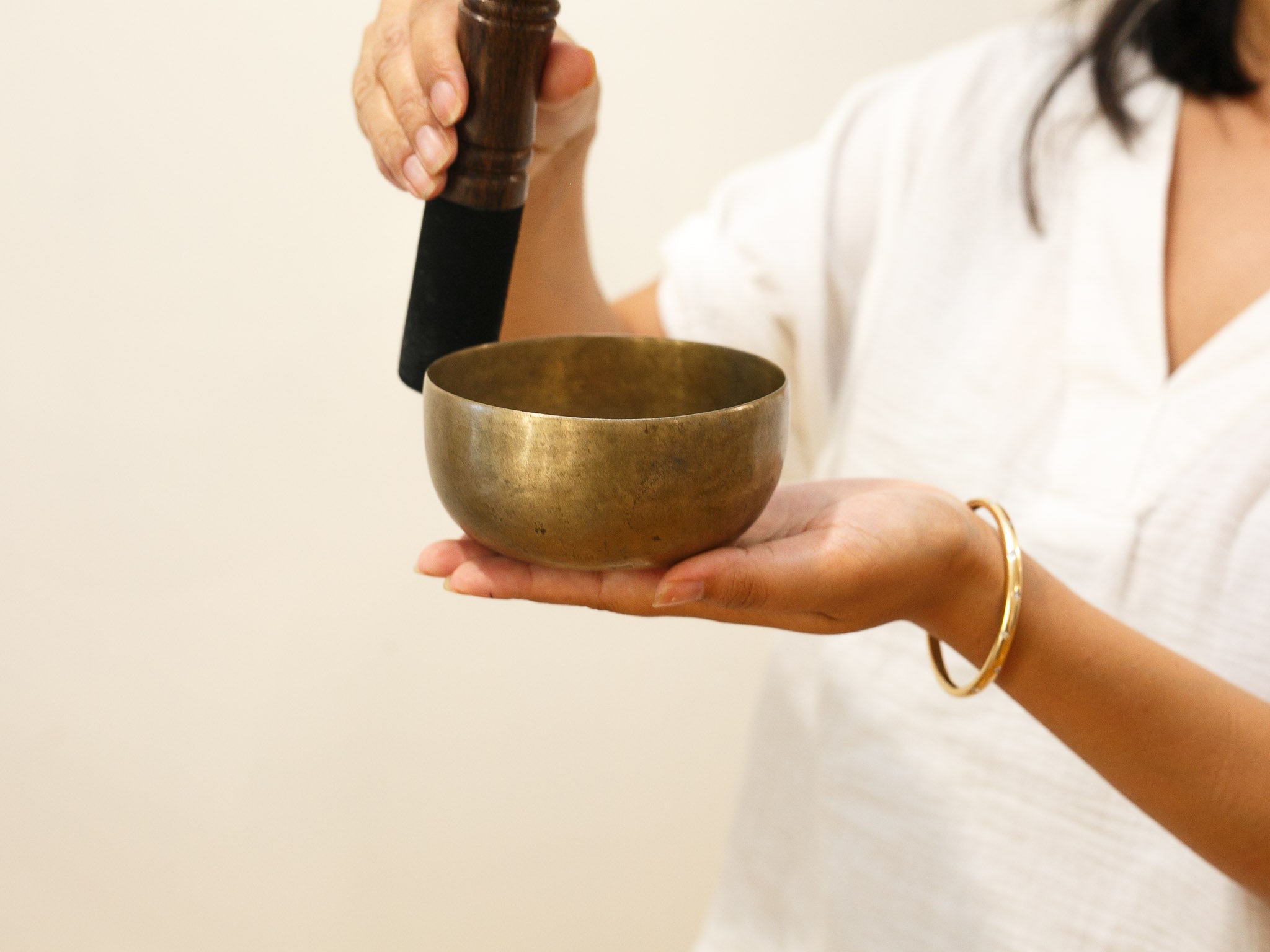 Small Old 'Tara' Singing Bowl - Base Note E4 (323 Hz) - Tibet Shop Sydney