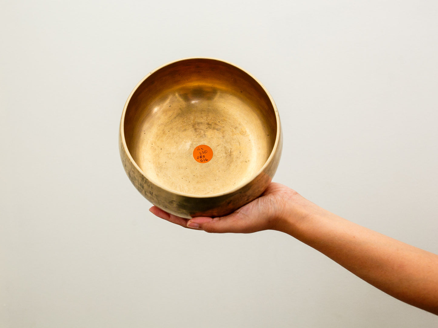 Remuna Singing Bowl - Base note A3 (220 Hz)