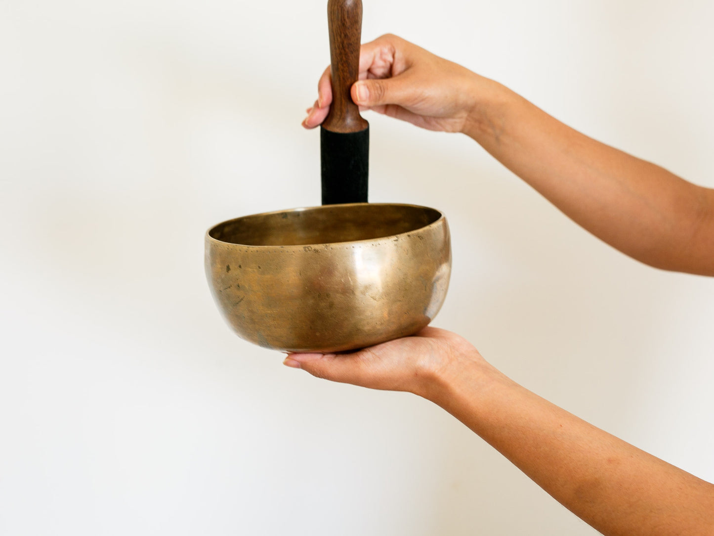 Tara Singing Bowl - Base Note A#3 (225 Hz)