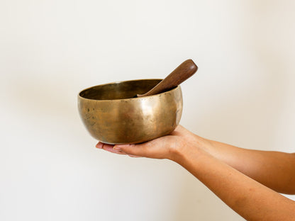 Tara Singing Bowl - Base Note A#3 (225 Hz)