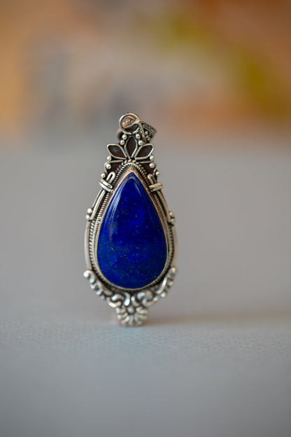 Teardrop Lapis Lazuli Silver Pendant