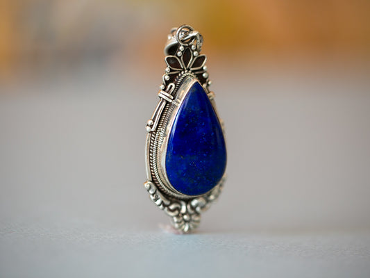 Teardrop Lapis Lazuli Silver Pendant