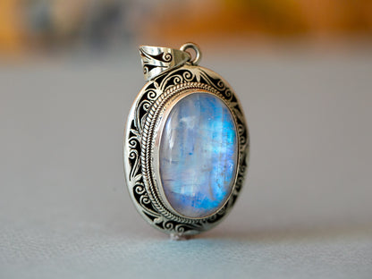 Large Moonstone Silver Pendant