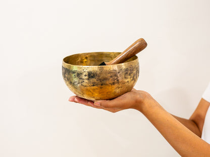 Tara Singing Bowl - Base Note E3 (160 Hz)