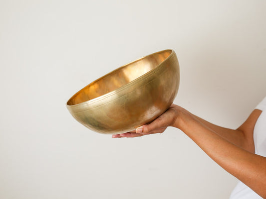 Low and Light Bowl - Base note G#2 101 Hz
