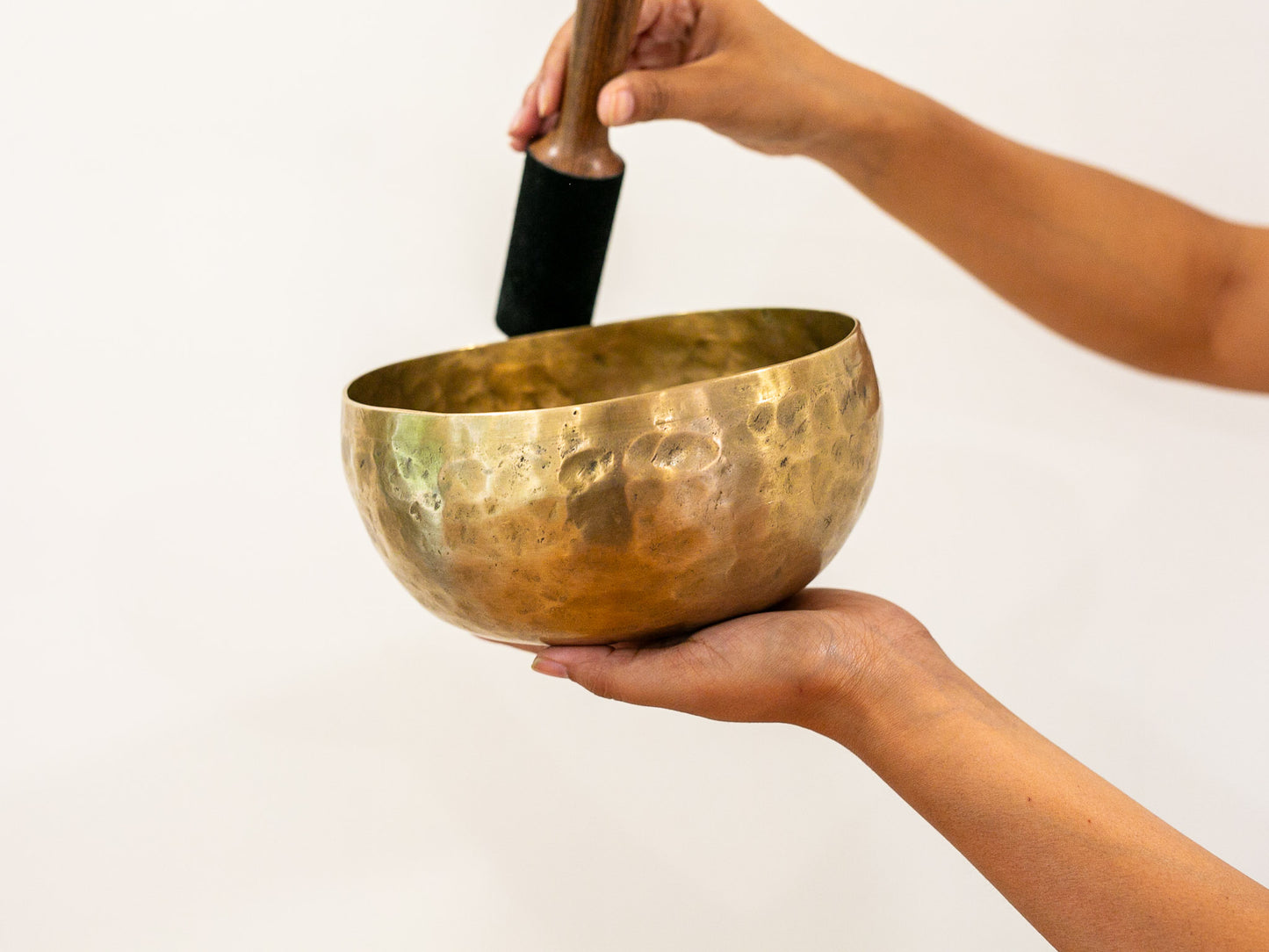 Tara Singing Bowl - Base Note D3 (144 Hz)