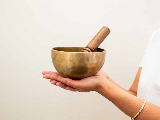 Small Hand Hammered Singing Bowl - Base note F4 (358 Hz)