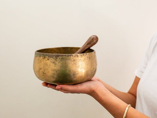Remuna Singing Bowl - A3 (220 Hz)