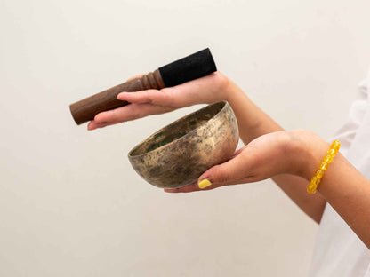 Small Tara Singing Bowl - Base Note A#4 (472 Hz)