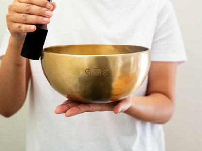 Hand Hammered Moon Singing Bowl - Base Note A3 224 Hz