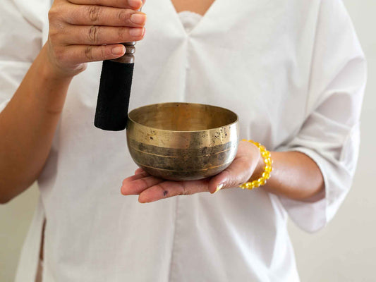 Small Tara Singing Bowl - Base Note D#4 (312 Hz)