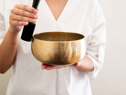 Remuna Singing Bowl - C4 (258 Hz)