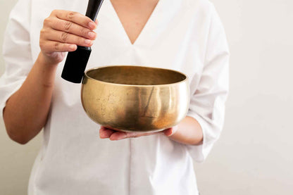 Remuna Singing Bowl - C4 (258 Hz)