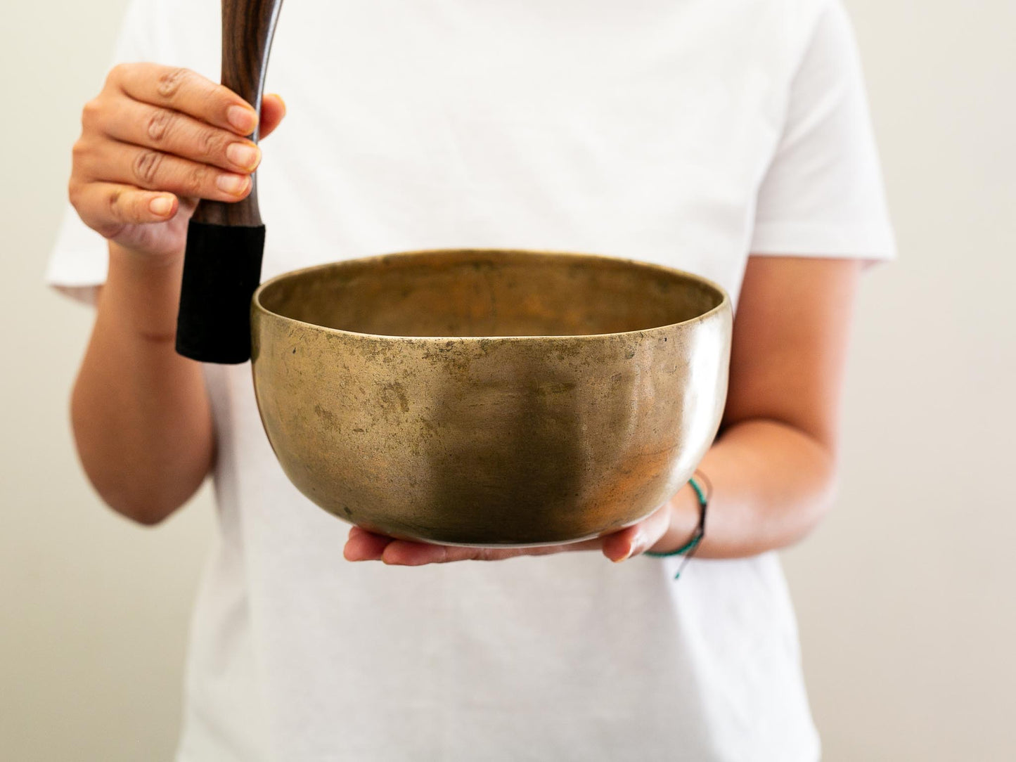 Tara Singing Bowl - Base Note F3 (174 Hz)