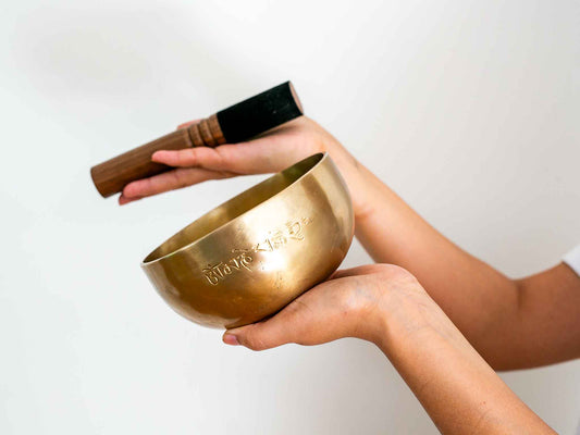 Hand Hammered Moon Singing Bowl - Base Note D4 293 Hz