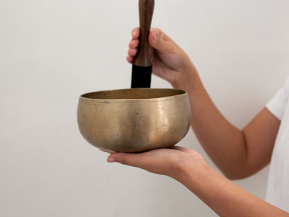 Remuna Singing Bowl - G3 (192 Hz)