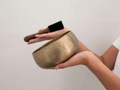 Remuna Singing Bowl - G3 (192 Hz)