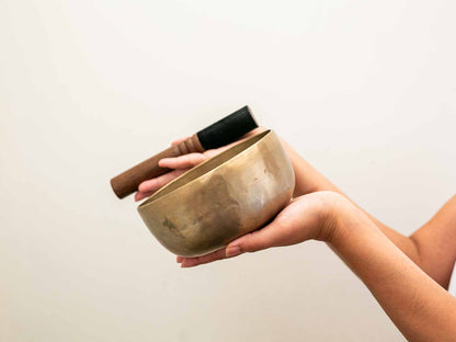 Tara Singing Bowl - Base Note D#4 (280 Hz)