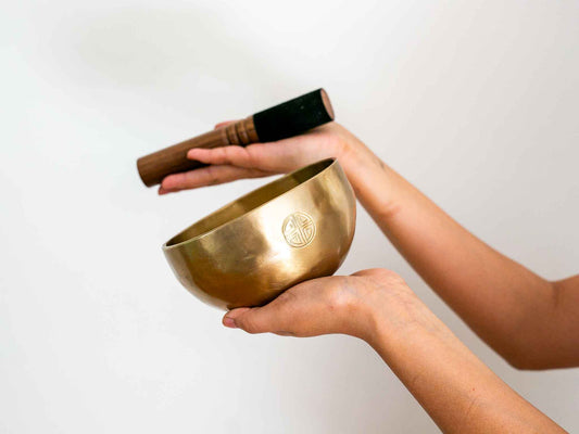 Hand Hammered Moon Singing Bowl - Base Note E4 335 Hz