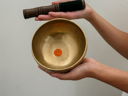 Small Hand Hammered Singing Bowl - Base note B3 (244 Hz)
