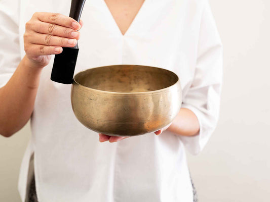 Remuna Singing Bowl - D#3 (153 Hz)