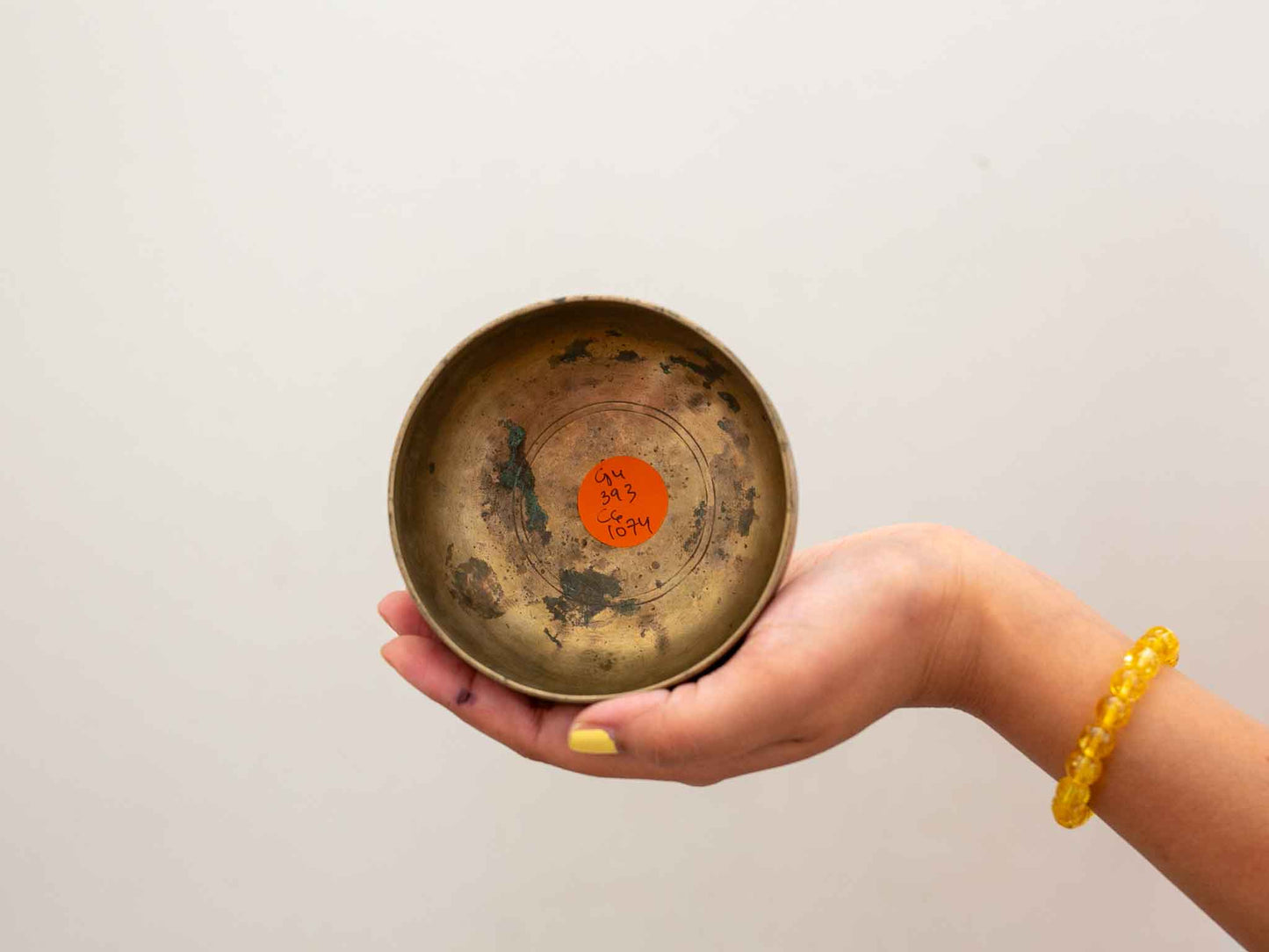 Small Tara Singing Bowl - Base Note G4 (393 Hz)