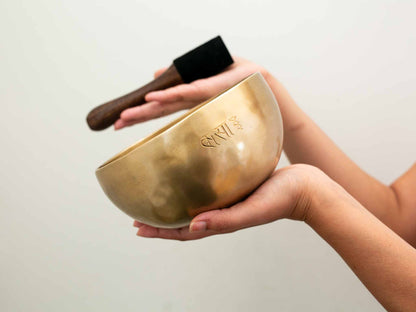 Hand Hammered Moon Singing Bowl - Base Note D4 286 Hz