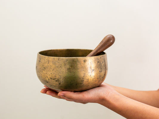 Remuna Singing Bowl - A3 (216 Hz)