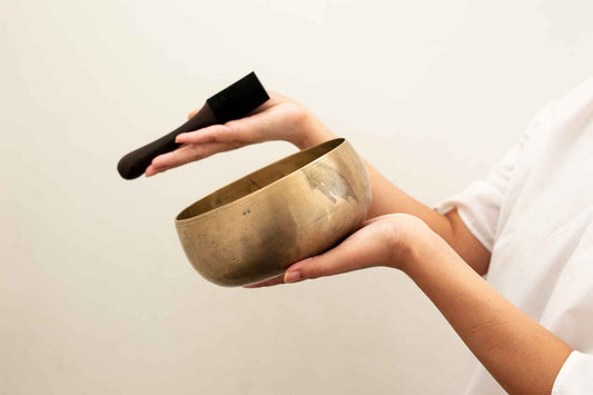 Remuna Singing Bowl - D#3 (153 Hz)