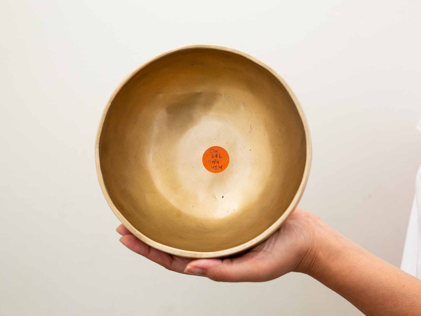 Hand Hammered Moon Singing Bowl - Base Note D4 286 Hz