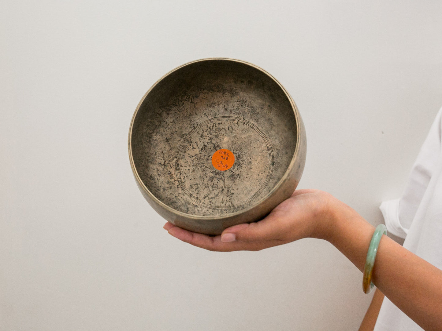 Remuna Singing Bowl - G#3 (208 Hz)
