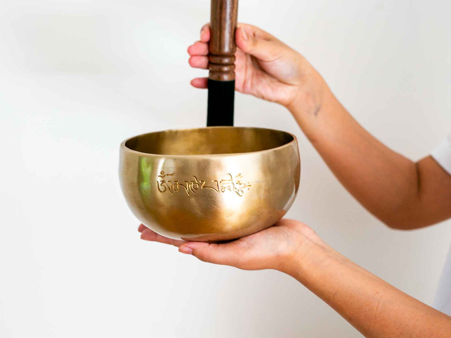 Hand Hammered Moon Singing Bowl - Base Note C4 259 Hz