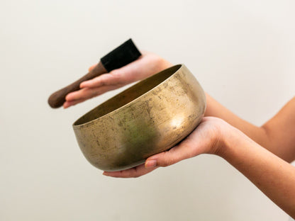 Remuna Singing Bowl - G3 (195 Hz)