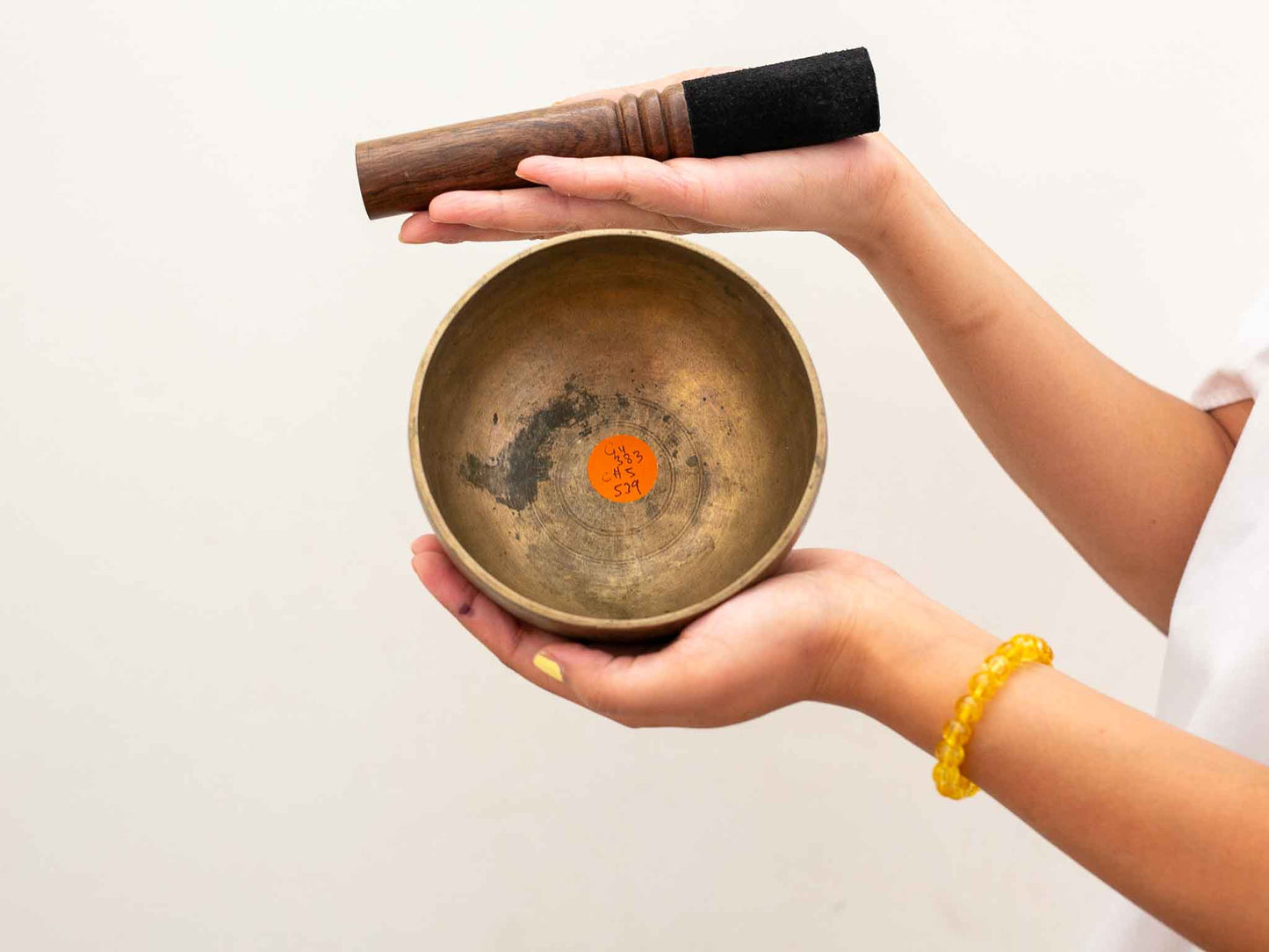 Small Tara Singing Bowl - Base Note G4 (383 Hz)
