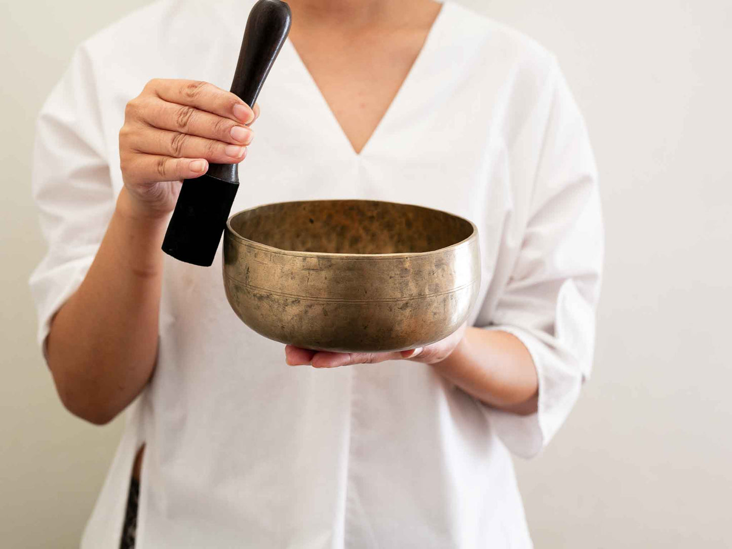 Remuna Singing Bowl - A3 (215 Hz)