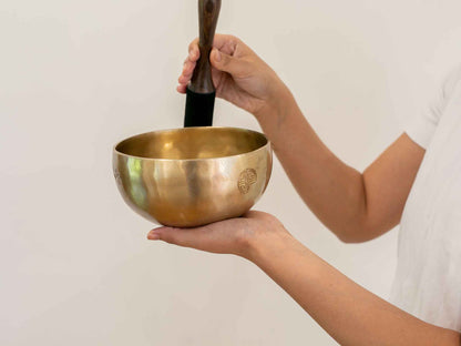 Hand Hammered Moon Singing Bowl - Base Note D#4 (309) Hz