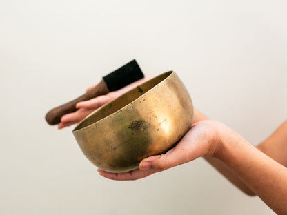 Remuna Singing Bowl - G3 (191 Hz)