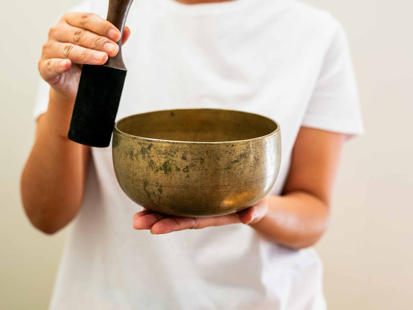 Remuna Singing Bowl - C#3 (206 Hz)