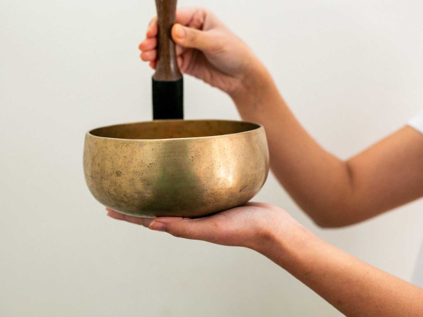 Remuna Singing Bowl - A3 (223 Hz)