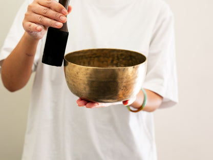 Tara Singing Bowl - Base Note G3 (205 Hz)