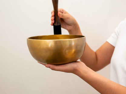 Hand Hammered Singing Bowl - Base Note A3 218 Hz