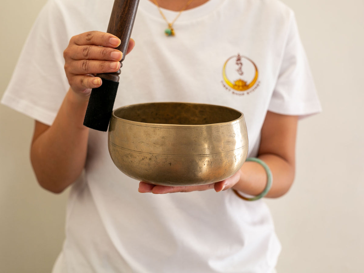 Remuna Singing Bowl - G3 (198 Hz)