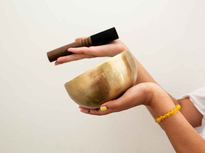 Hand Hammered Moon Singing Bowl - Base Note D#4 311 Hz