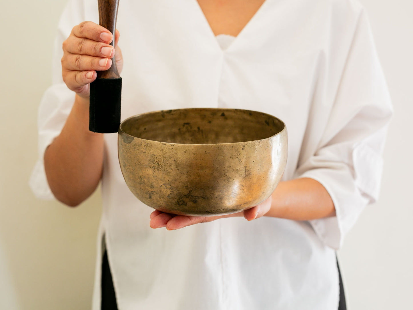 Tara Singing Bowl - Base Note F3 (171 Hz)